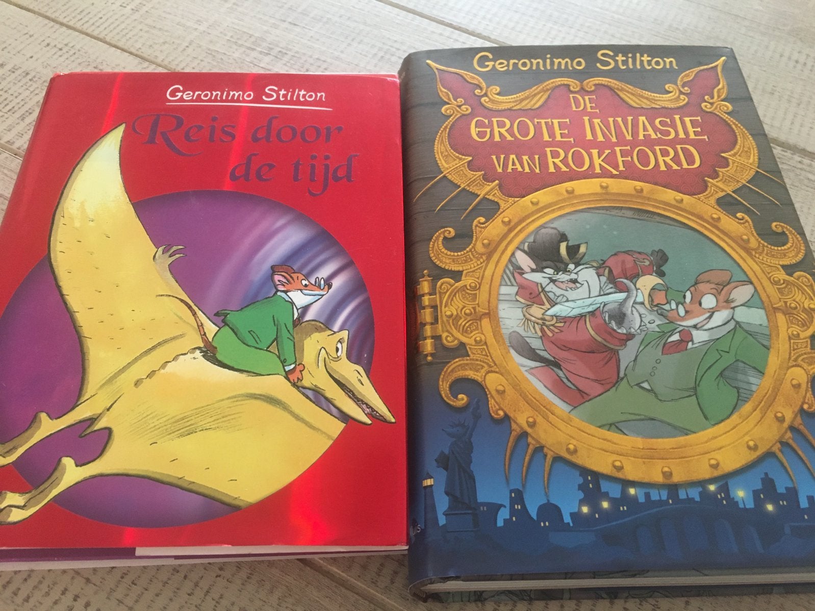 Geronimo Stilton boeken, Boeken, Ophalen of Verzenden, Zo goed als nieuw