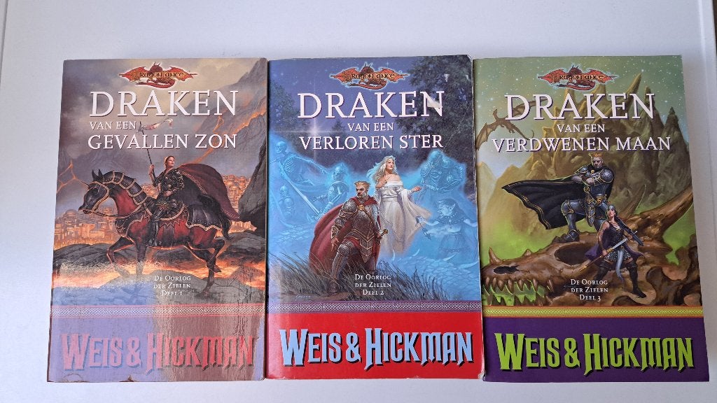 Weis & Hickman: De oorlog der Zielen trilogie, Ophalen of Verzenden, Gelezen, Weis & Hickman