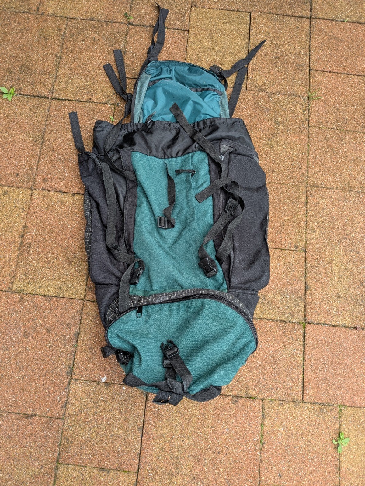 Degelijke Groene Backpackers Rugzak 78L - Goede Rugsteun, Ophalen