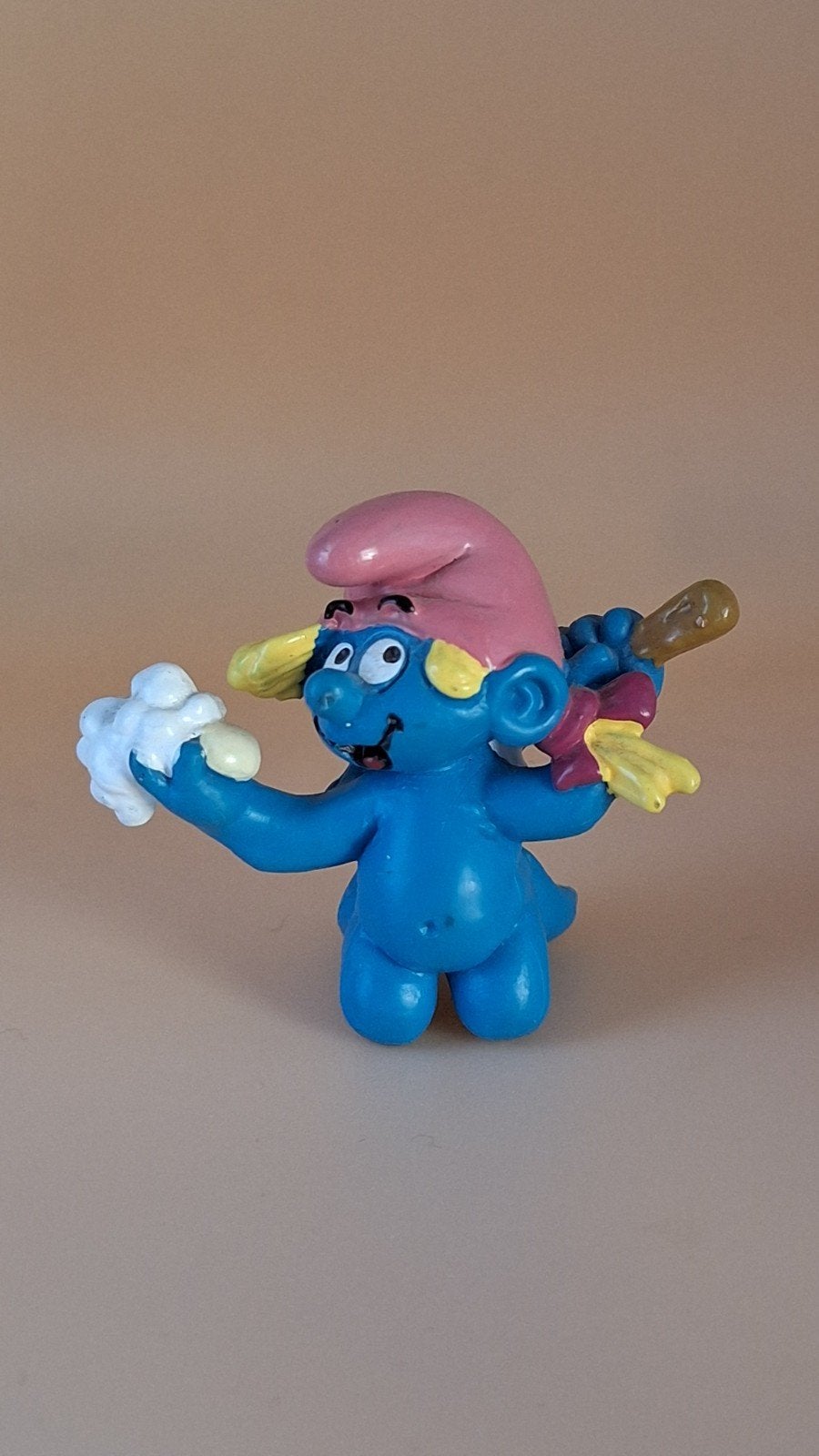 Babysmurf in bad met spons en borstel - Verzamelaar, Ophalen, Zo goed als nieuw, Babysmurf, Poppetje, Figuurtje of Knuffel