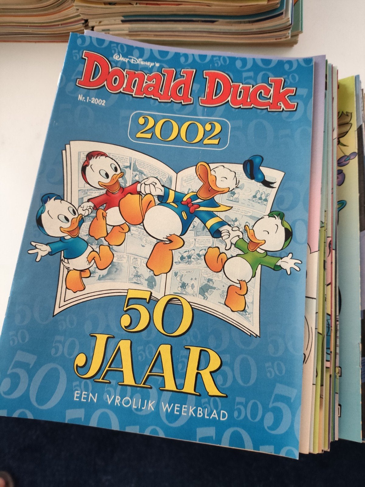 Donald Duck Weekblad - Jaargang 2002, Eén stripboek, Ophalen of Verzenden, Gelezen