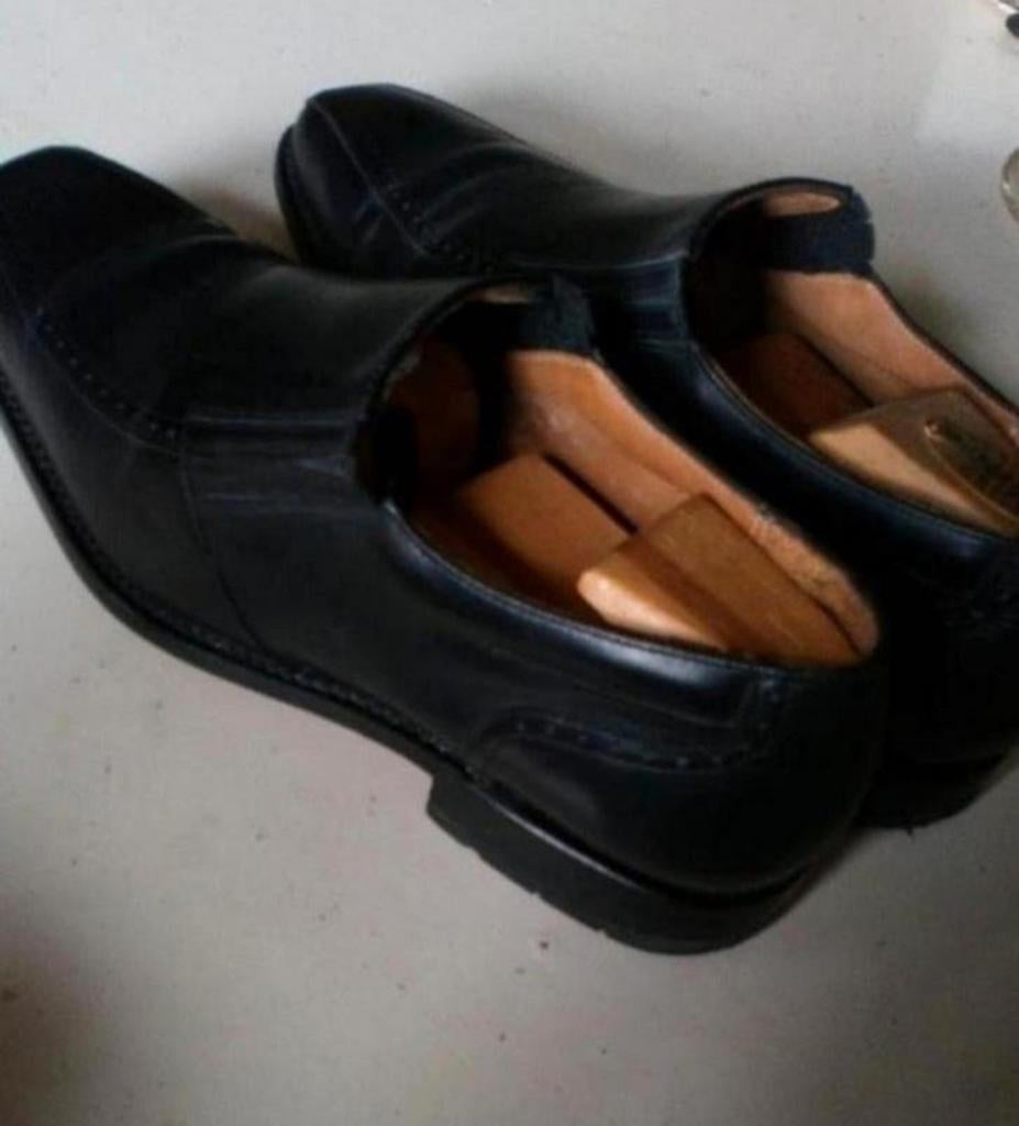 Van bommel  42 H, Ophalen of Verzenden, Zo goed als nieuw, Loafers