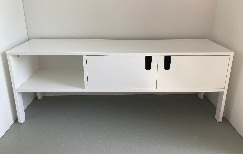 Tenzo tv-meubel Uno (2-deurs) wit, 50x137x40 cm Design Award, Ophalen, Modern design, 100 tot 150 cm, Zo goed als nieuw