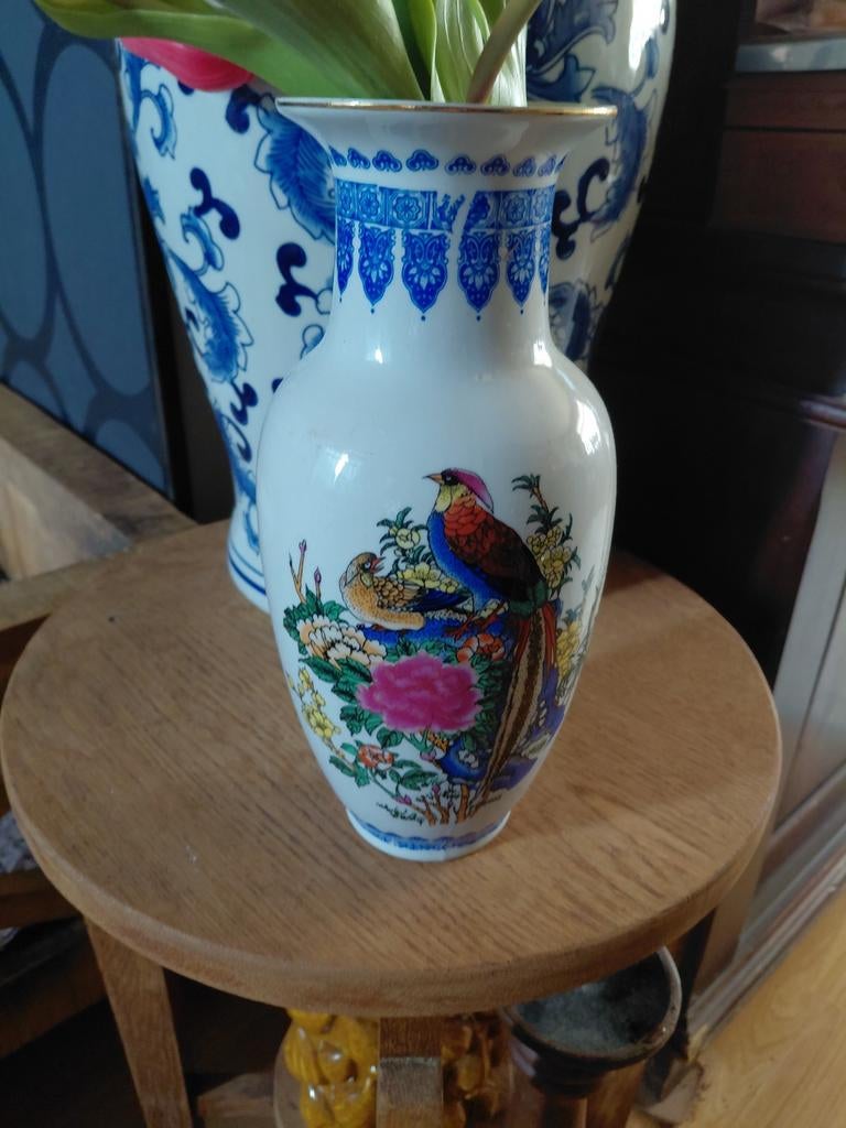 Vintage chinese vaas gekleurd blauw wit paradijsvogel, Antiek en Kunst, Ophalen