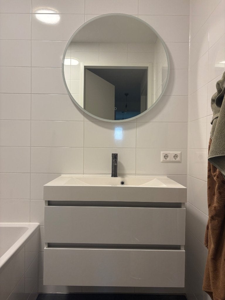 Badkamer spiegel, Ophalen, Gebruikt, Rond, 75 tot 100 cm