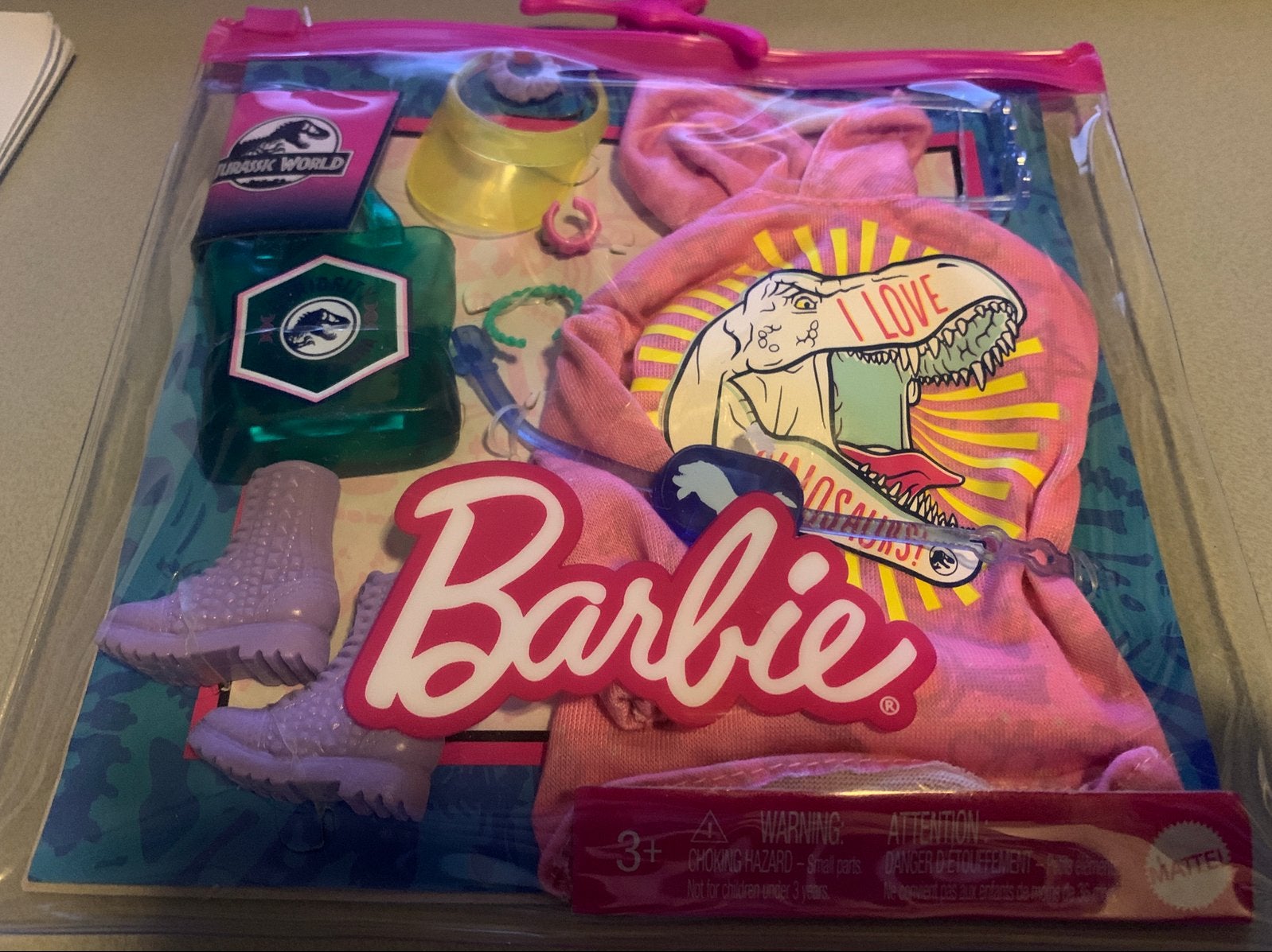 Barbie kleding, Kinderen en Baby's, Speelgoed | Poppen, Ophalen of Verzenden, Nieuw, Barbie