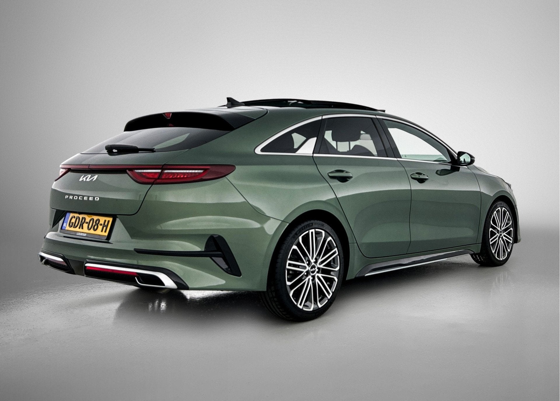 Kia ProCeed 1.5 T-GDi GT-PlusLine | Panoramadak | JBL | Clim, Auto's, Kia, 1325 kg, Gebruikt, 4 cilinders, 610 kg