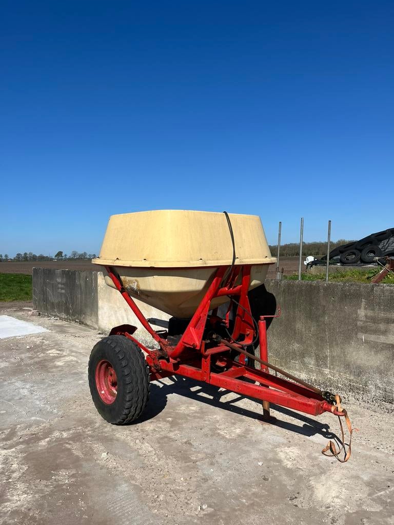 Vicon strooier bandenpakker wifo hefmast zocon greencutter, Ophalen, Glastuinbouw
