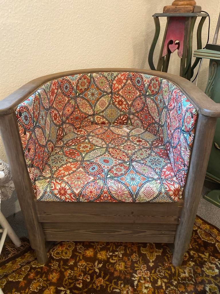 Unieke Boho Fauteuil met Kleurrijk Patroon, Ophalen, Gebruikt, Hout, 75 tot 100 cm