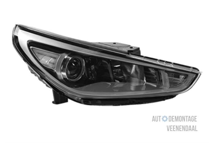 Koplamp rechts van een Hyundai I30, -, -, Nieuw, Ophalen of Verzenden