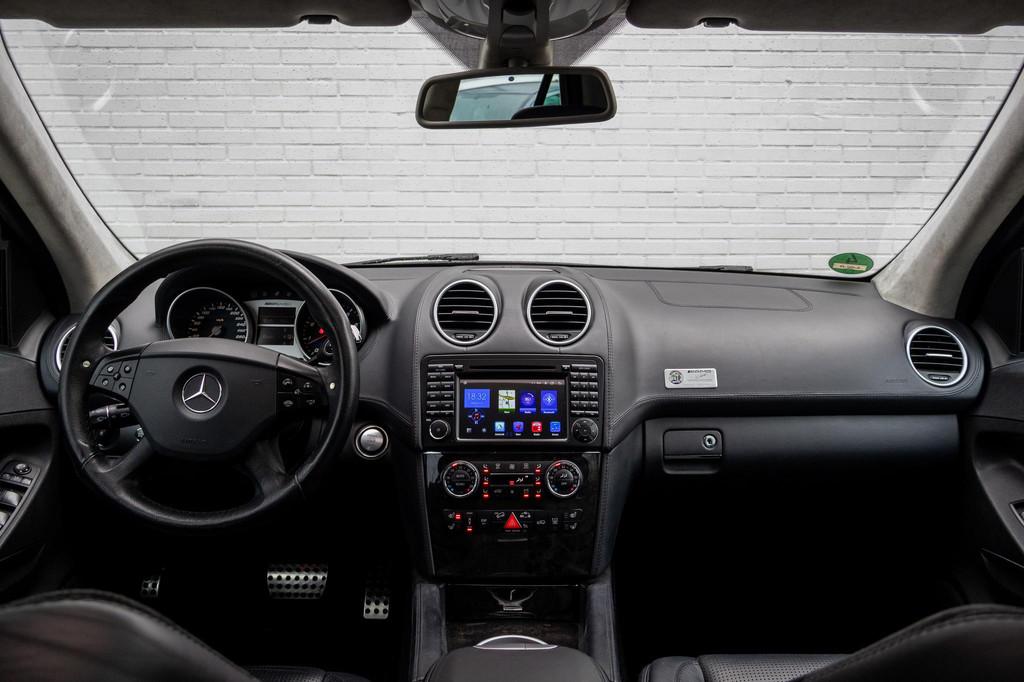 Mercedes-Benz M-Klasse ML63AMG Adaptive|Alcantara hemel| Sto, Automaat, Gebruikt, 8 cilinders, Leder