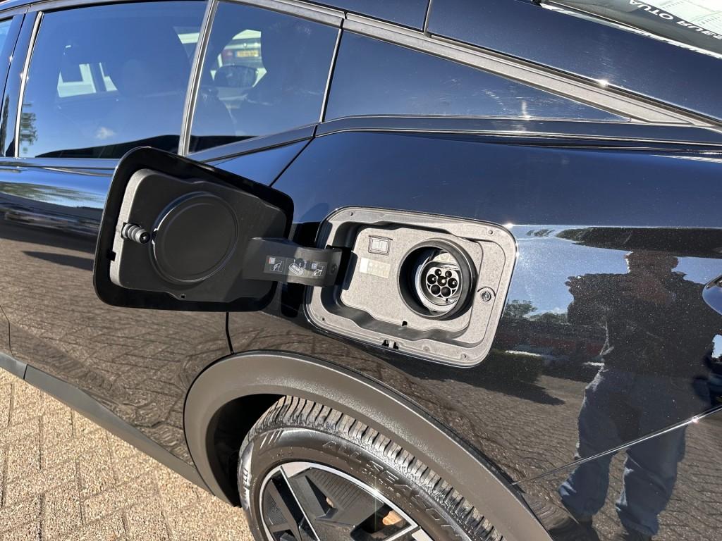 Peugeot 408 1.6 HYBRID 225 GT  PHEV, Auto's, Automaat, Gebruikt, 4 cilinders, Lane Keeping Assist