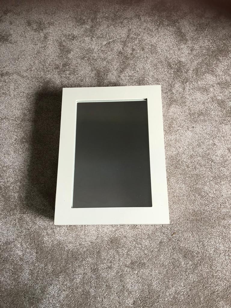 Spiegelkast met opbergruimte voor sieraden., Minder dan 50 cm, Ophalen of Verzenden, Zo goed als nieuw, Minder dan 100 cm