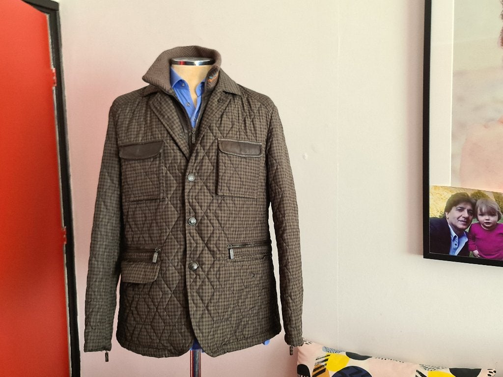 ETRO Jas super pasvorm met bruine kleur maat XL, Ophalen, Zo goed als nieuw, Maat 56/58 (XL), Bruin