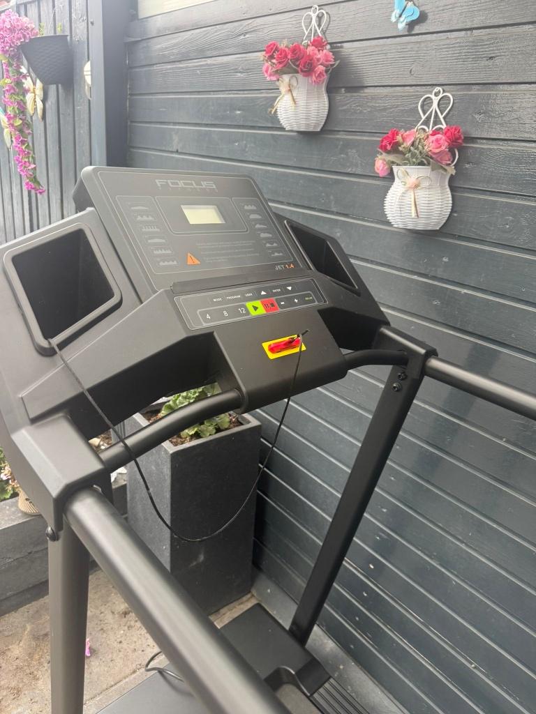 Loopband Focus Fitness Jet 4 iPlus – zo goed als nieuw, Ophalen, Zo goed als nieuw, Loopband