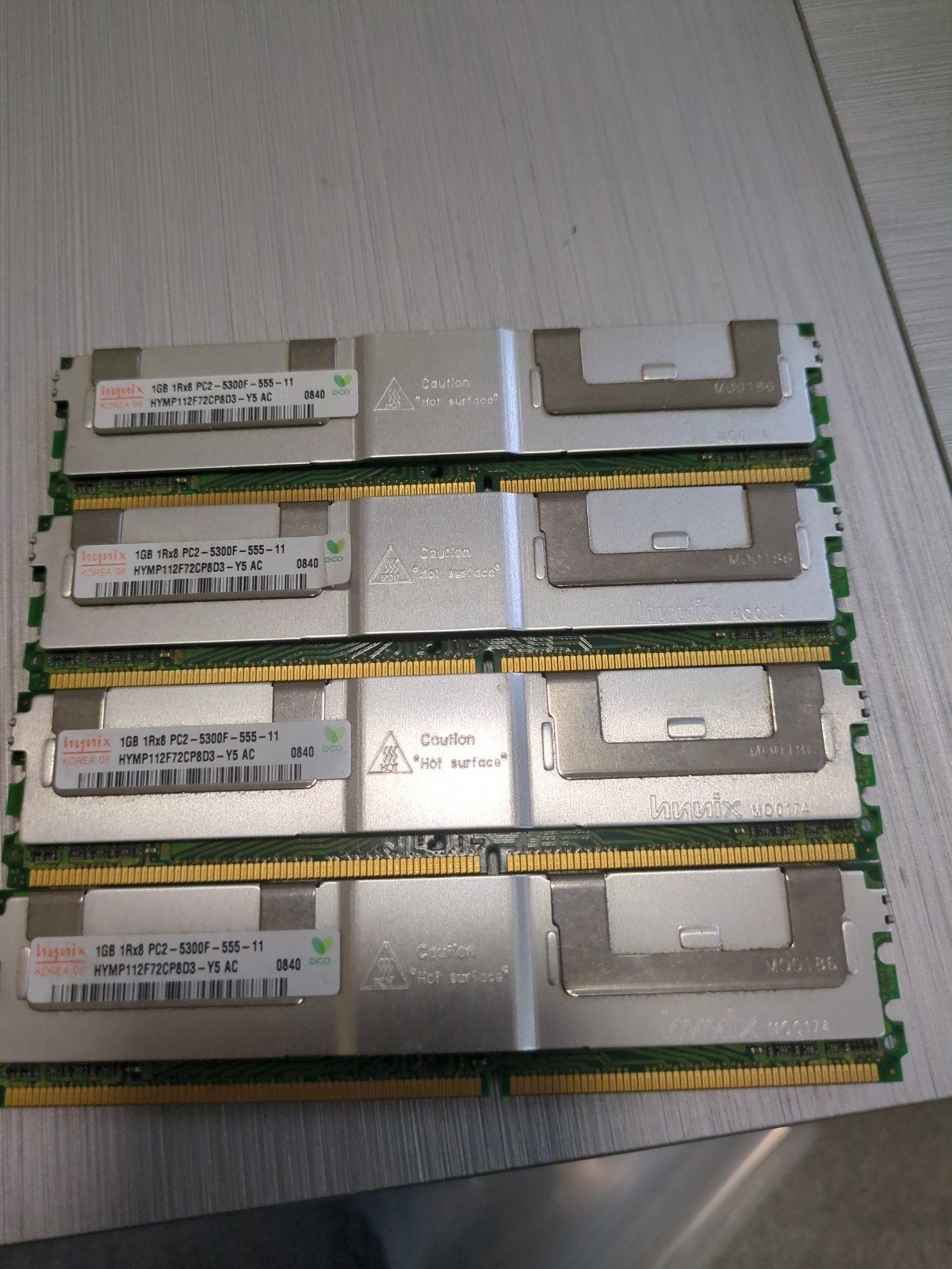 4x Hynix 1GB PC2-5300F-555-11 DDR2 RAM Geheugen, Gebruikt, Server, Ophalen of Verzenden, DDR2