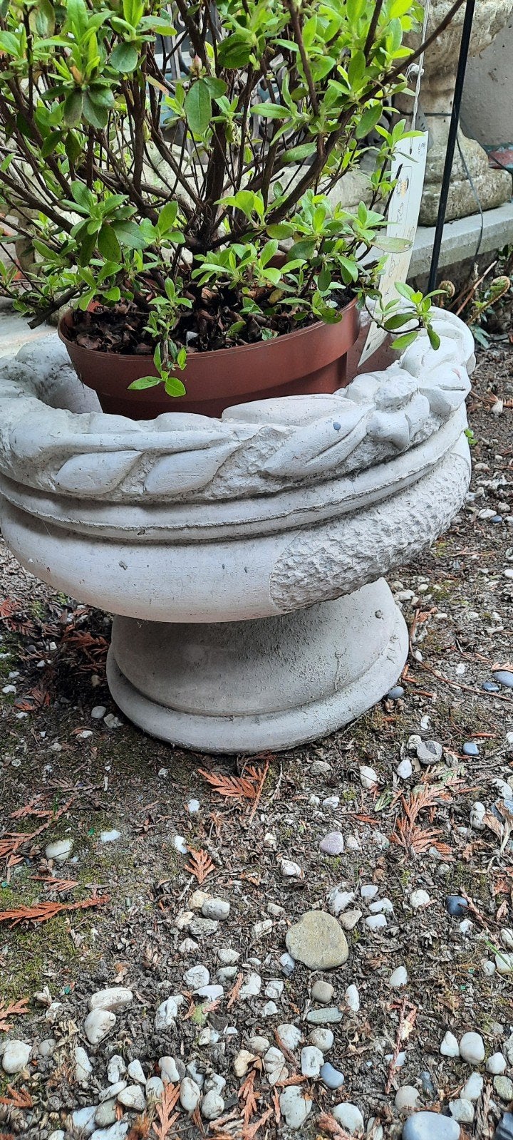 Decoratieve betonnen bloempot voor tuin of balkon, Ophalen, 40 cm of meer, Rond, Nieuw