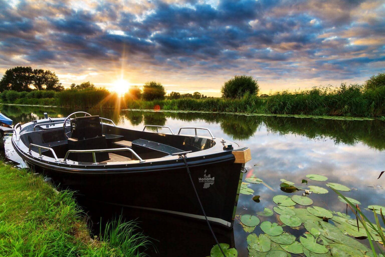 Varen in Noord Holland interesse mee varen. Activiteit groep, Watersport en Boten, Ophalen