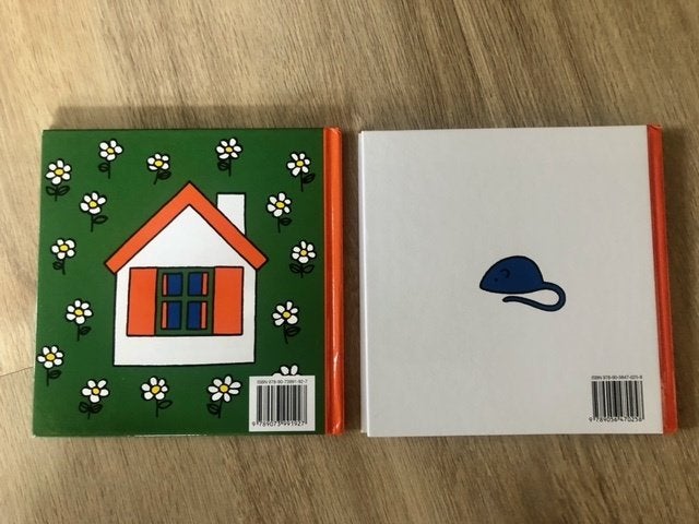 Nijntje en Kleine Pluis - Dick Bruna (2 boekjes), Gelezen, Ophalen of Verzenden, Dick Bruna, 1 tot 2 jaar