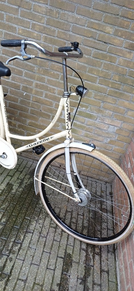 Mooie witte Gazelle basic oma fiets, 56 cm of meer, Ophalen, Gebruikt, Gazelle