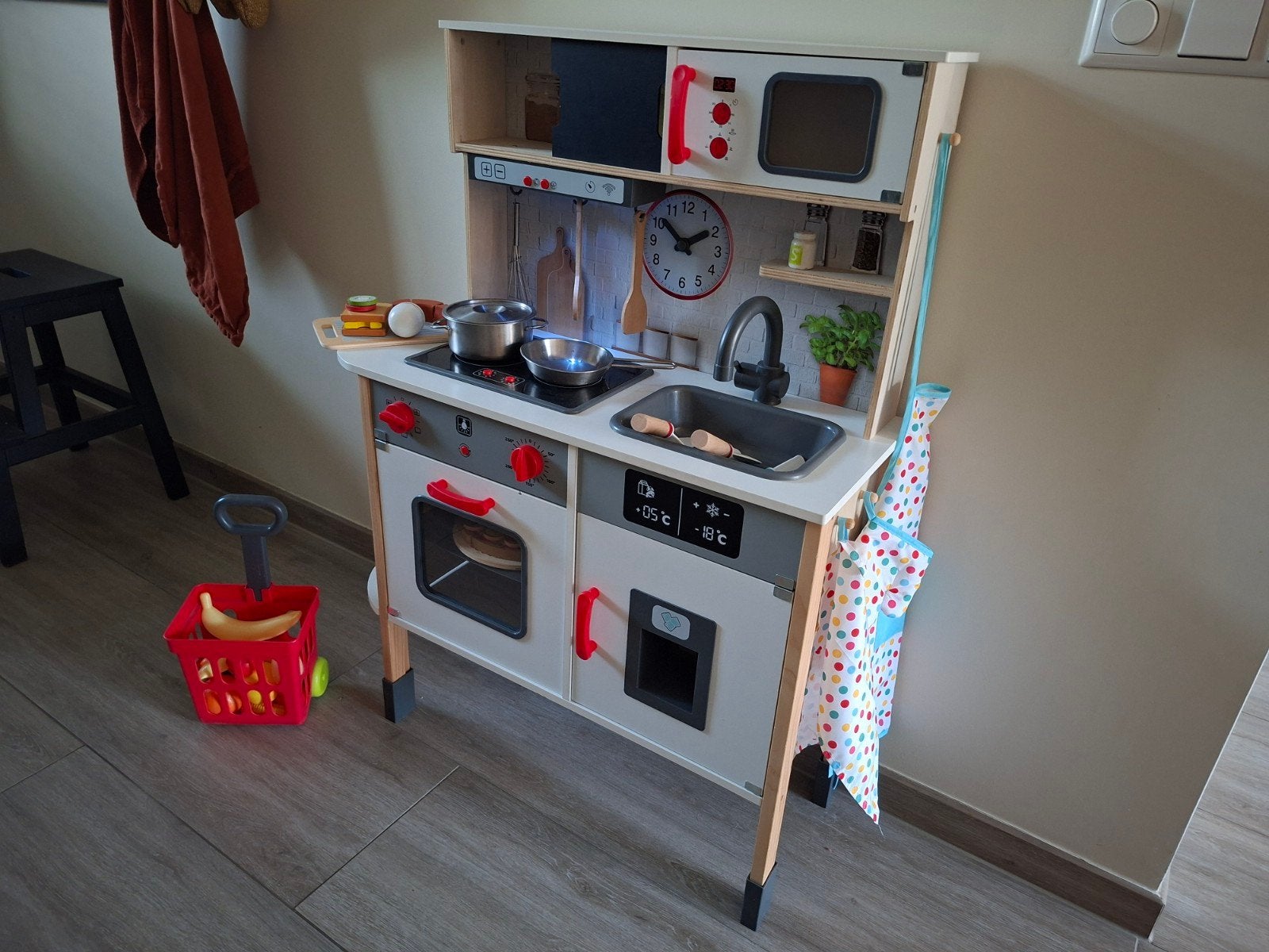 Nette houten spoelkeuken met accessoires, Ophalen, Gebruikt, Hout, Speelkeuken