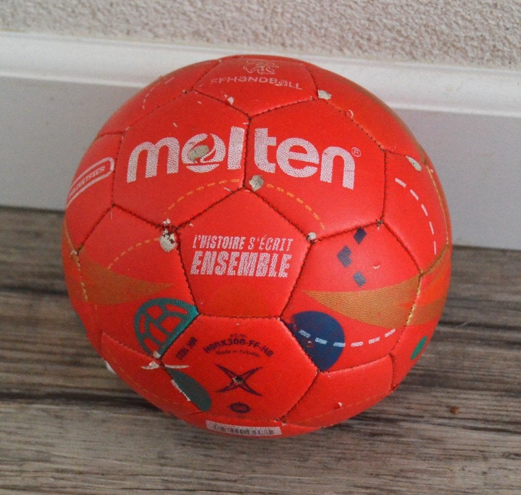 Molten handbal Maat 2, Ophalen of Verzenden, Gebruikt, Bal