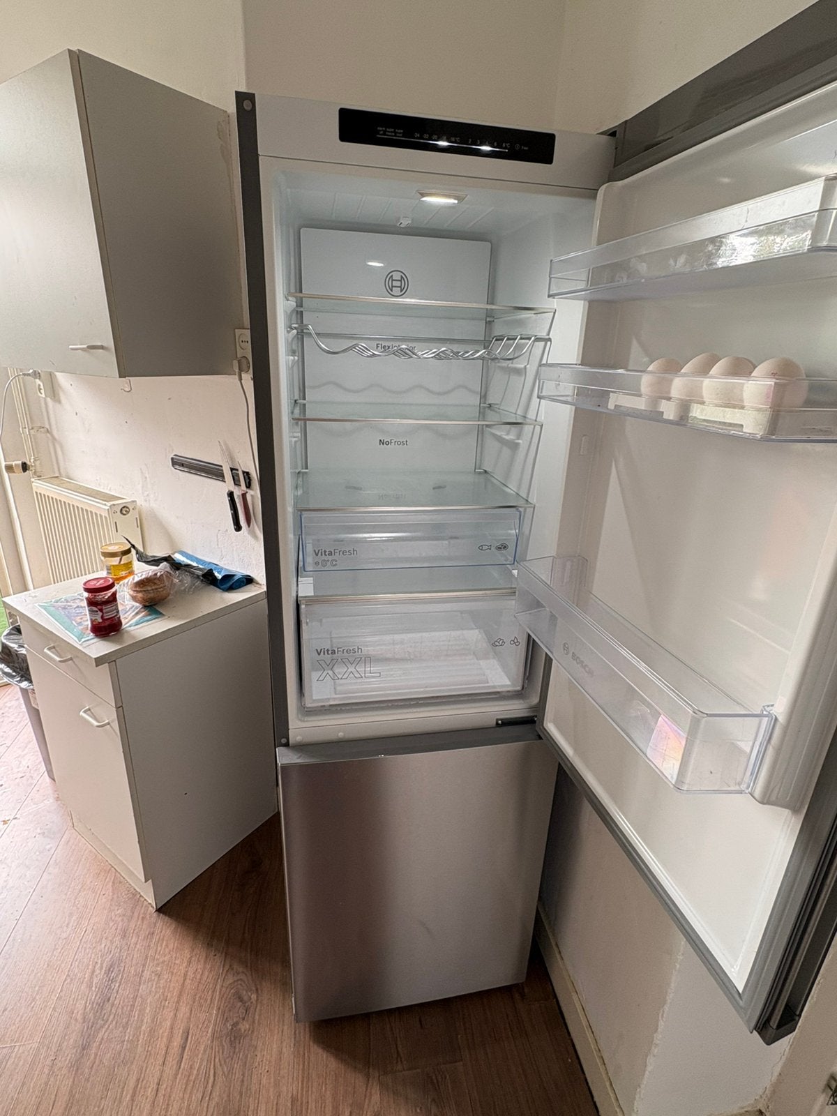 Bosch KGN362ICF Koel-vriescombinatie NoFrost, Ophalen, 200 liter of meer, 60 cm of meer, Met aparte vriezer
