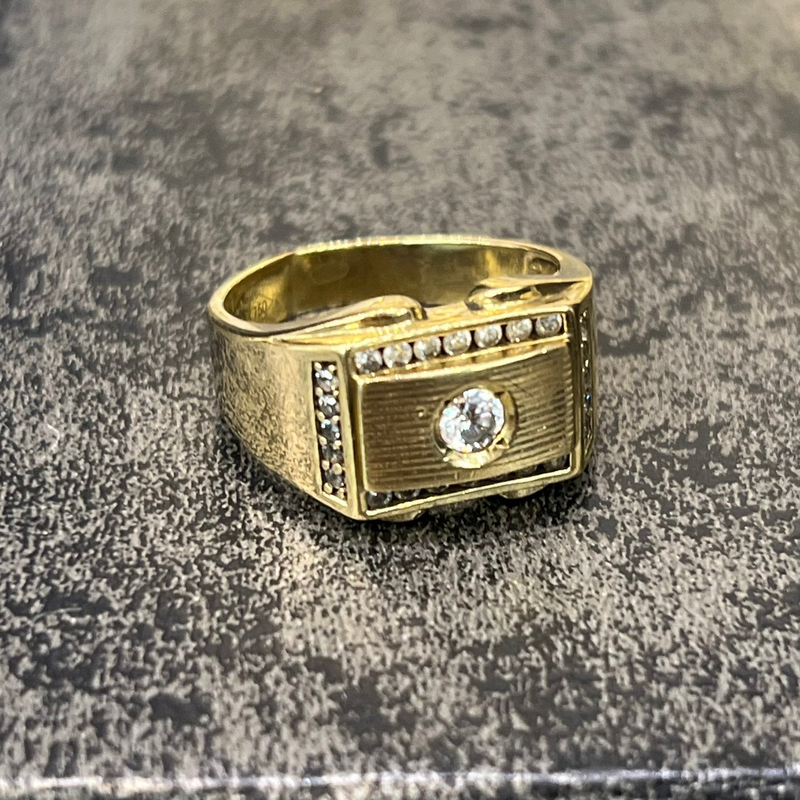 18 karaat gouden ring heren massief goud, Ophalen of Verzenden