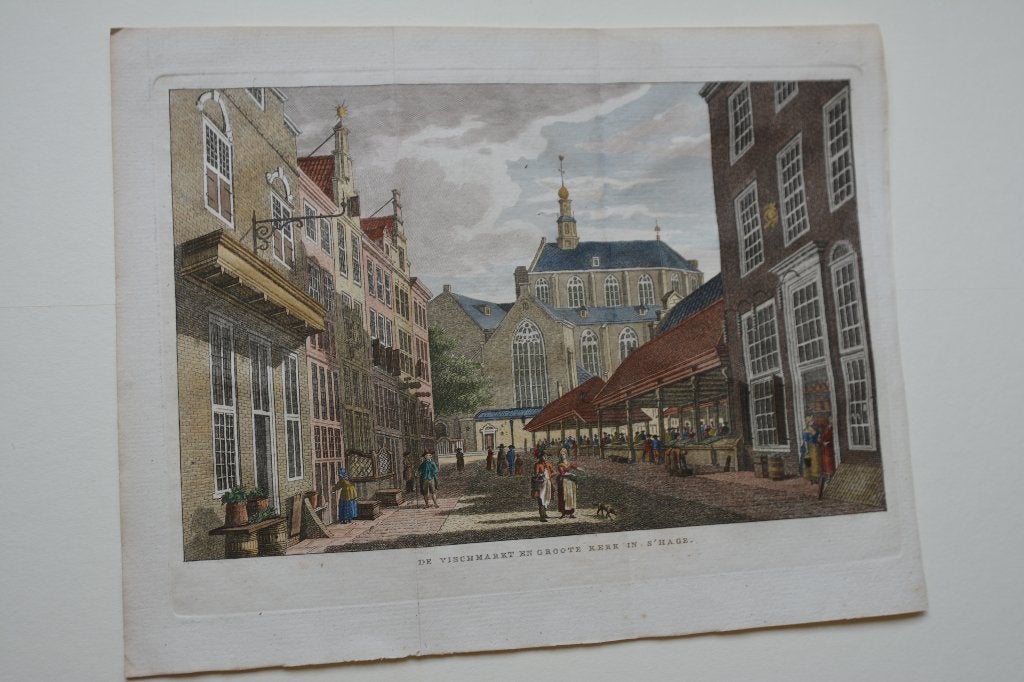 Den Haag Stadsgezicht Vismarkt Grote Kerk 1792 Gravure E54, Stadsgezicht, Ophalen of Verzenden, Gravure, Blanco verso