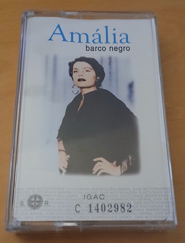 Amalia Rodrigues – Barco Negro – Fado Cassette 2000 – EMI, Latin en Salsa, 1 bandje, Ophalen of Verzenden, Zo goed als nieuw