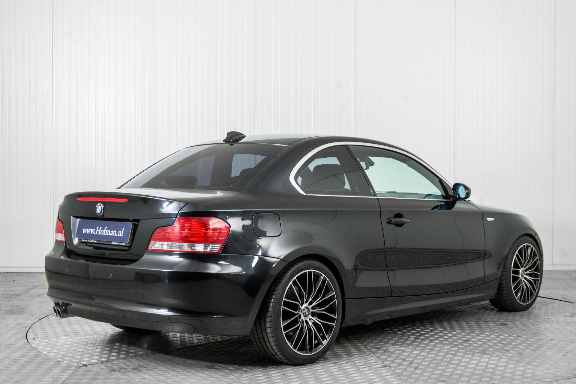 BMW 125i Coupe High Executive Automaat (bj 2008), Auto's, Achterwielaandrijving, Gebruikt, 700 kg, 4 stoelen