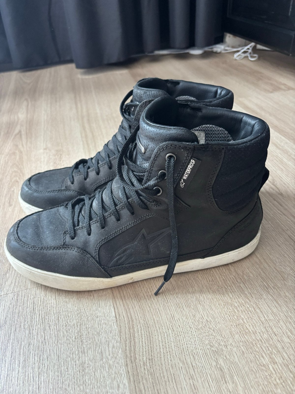 Alpinestars motor sneakers - Maat 44 - Waterproof, Motoren, Kleding | Motorkleding, Ophalen, Tweedehands, Heren, Overige typen