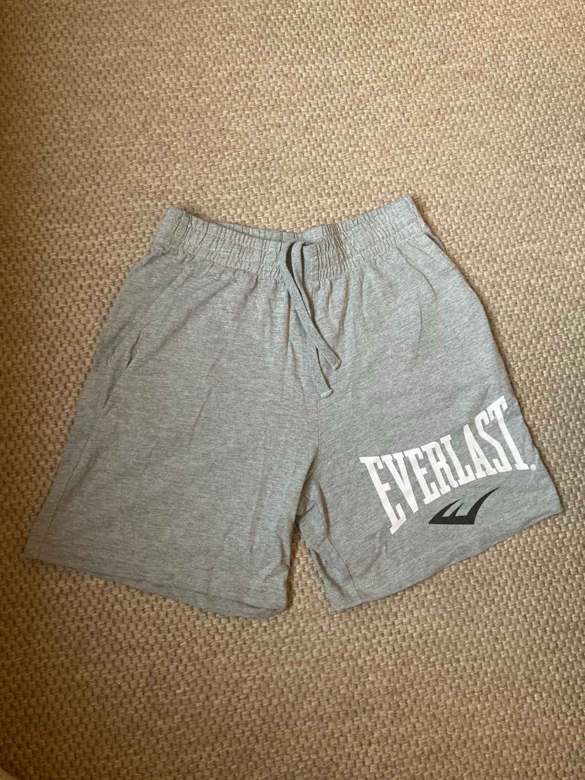 Everlast sportshort - Maat M, Kleding | Heren, Fitness, Maat 48/50 (M), Ophalen of Verzenden, Grijs