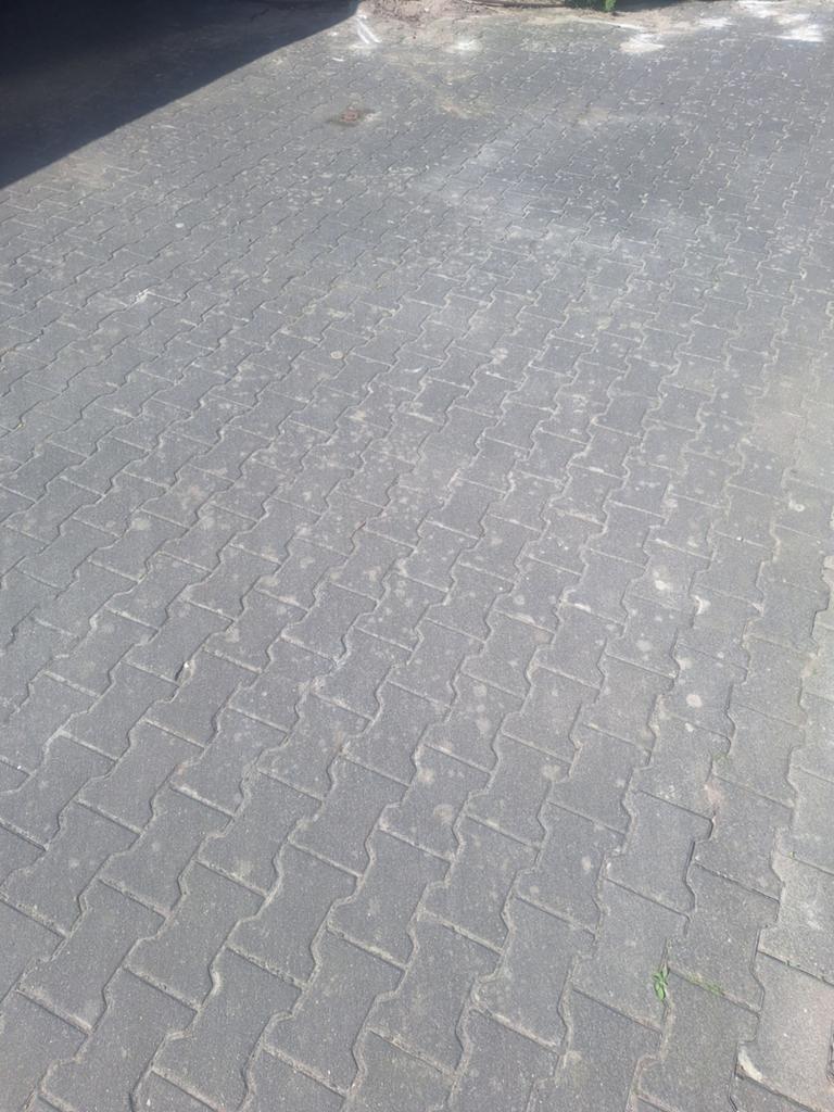 H-profiel betonklinkers, ruim 60m2, zelf uithalen, Tuin en Terras, Tegels en Klinkers, Ophalen of Verzenden