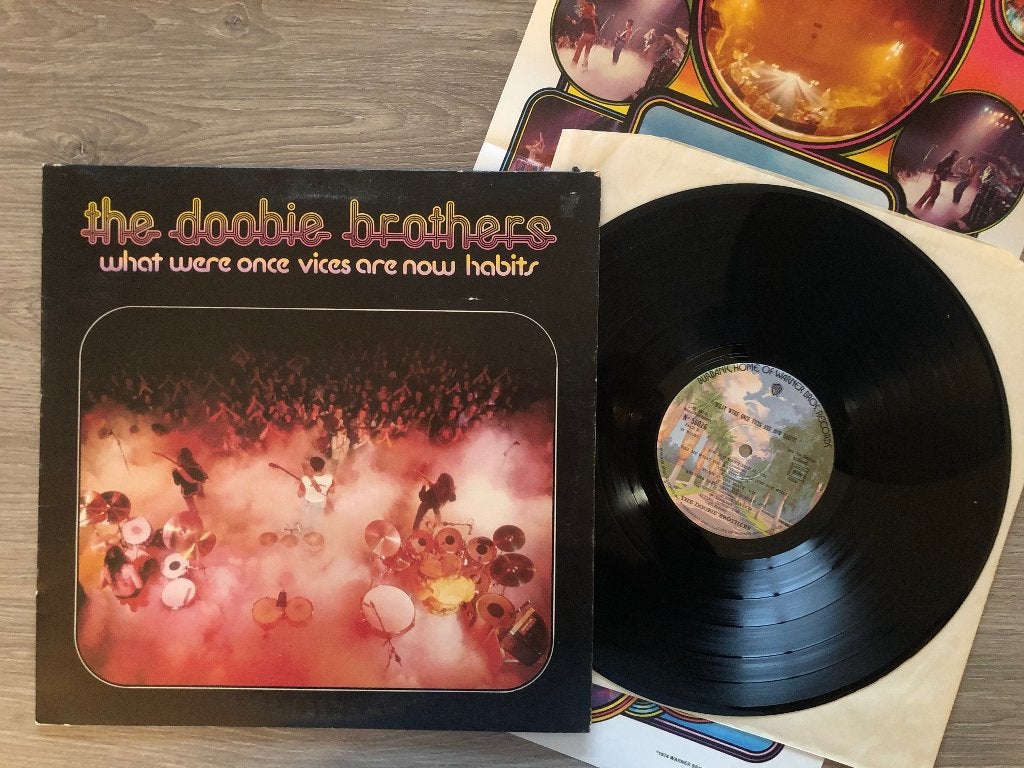 DOOBIE BROTHERS - What were once vices ( LP; w/poster ), LP, Gebruikt, Inclusief poster, Ophalen of Verzenden