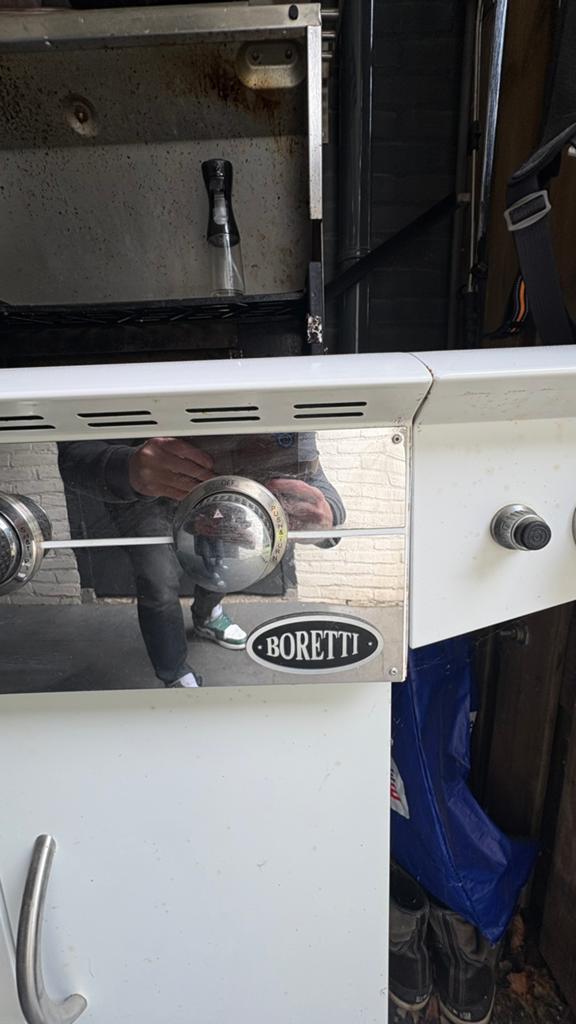 Boretti Gas BBQ incl gasfles en accessoires, Ophalen, Gebruikt
