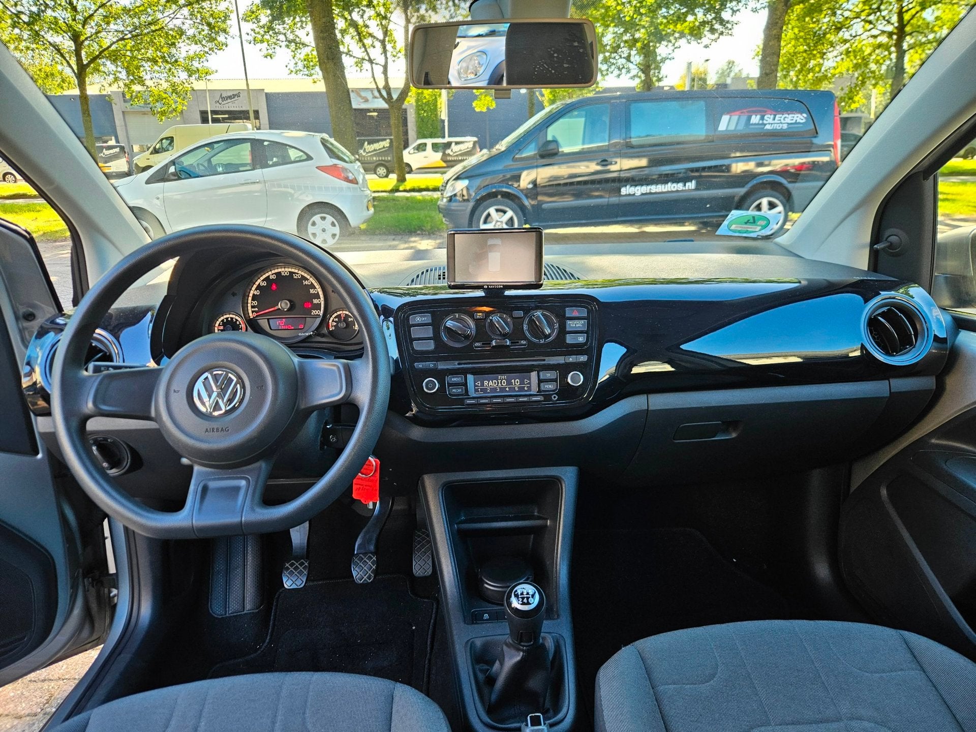 Foto 16 van Volkswagen Up! 1.0 move up! BlueMotion*Zeer mooi!*NAP