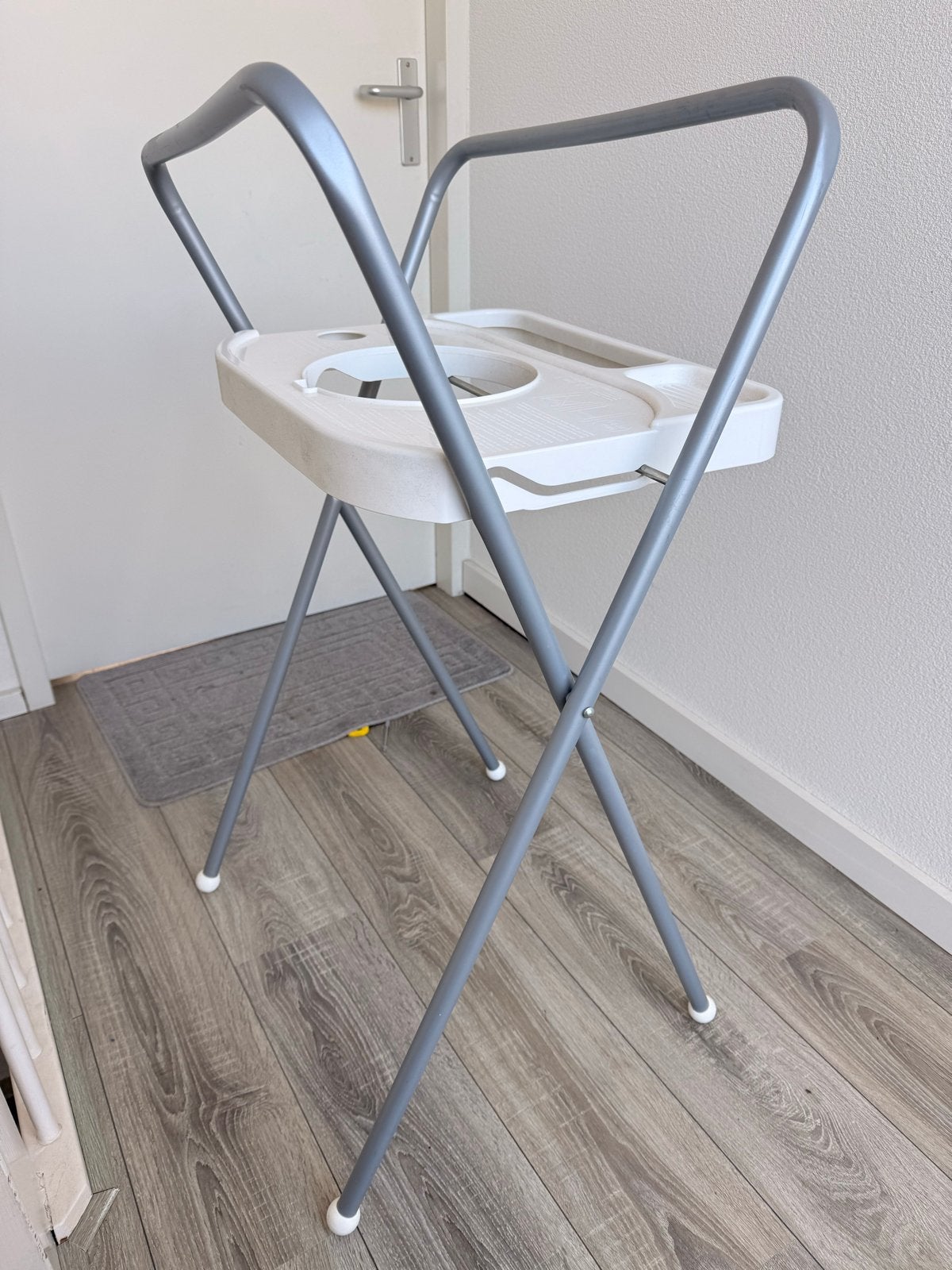 Badstandaard met badje gratis, Kinderen en Baby's, Overige merken, Gebruikt, Ophalen of Verzenden, Badje