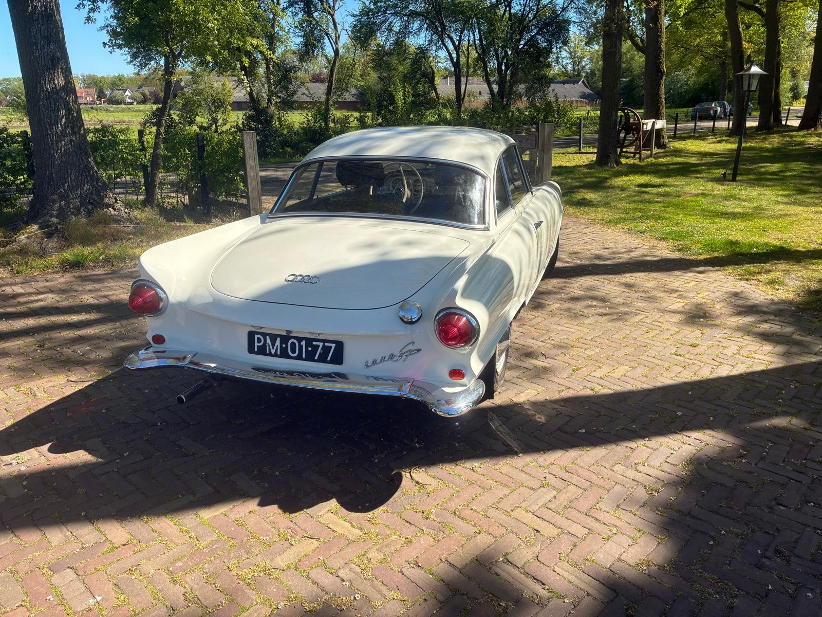 DKW 1000 SP (Auto Union), Overige brandstoffen, Wit, Leder, Overige kleuren