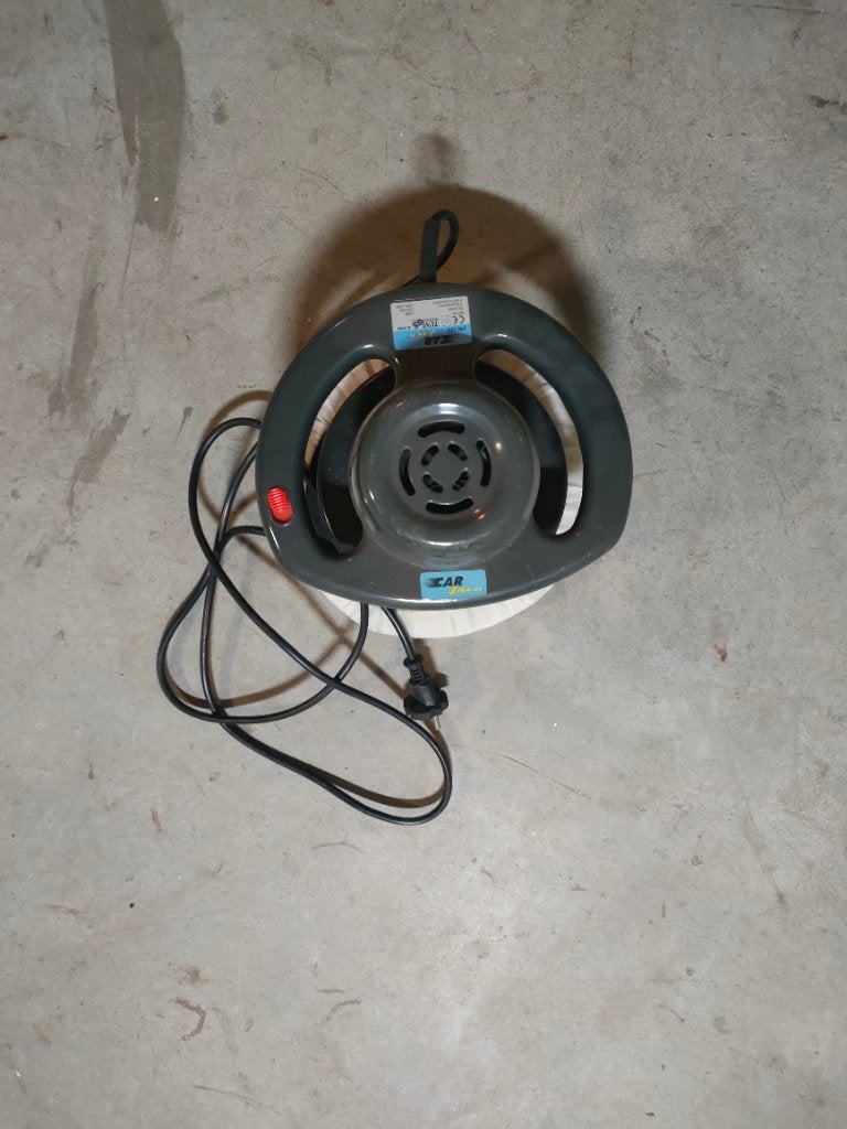 Poestmachine, Auto diversen, Ophalen