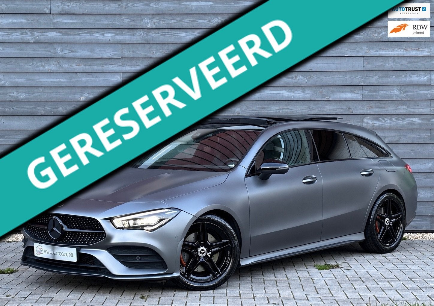 Mercedes-Benz CLA-klasse Shooting Brake 200 AMG PANO NAP BTW, Auto's, 730 kg, Gebruikt, Euro 6, 4 cilinders