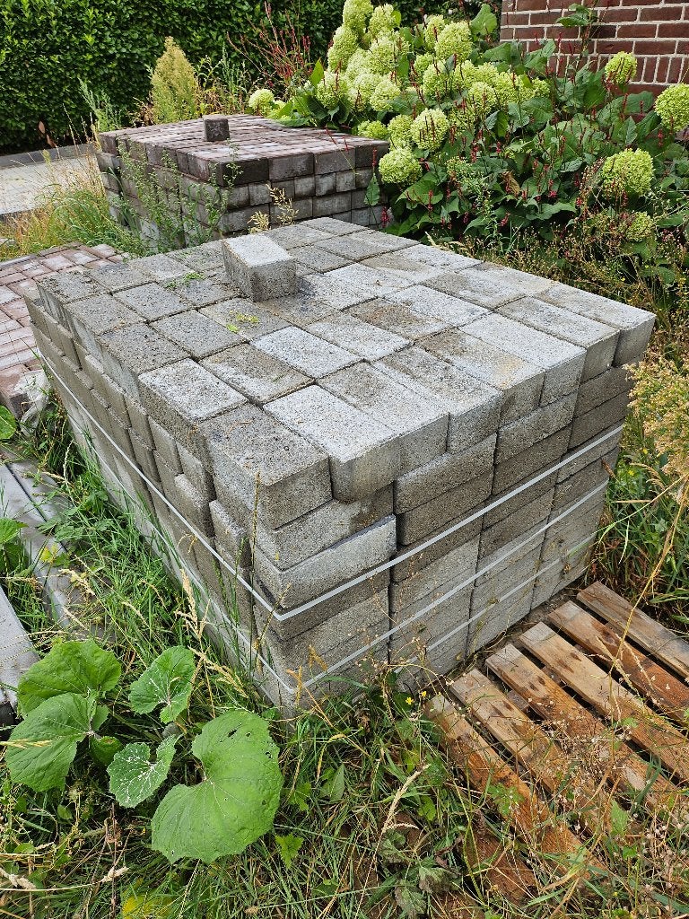Gratis Betonklinkers Wit, Ophalen, Klinkers, Nieuw, 5 tot 10 m²