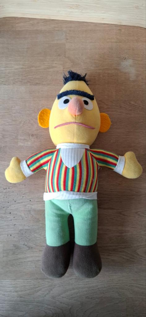 Originele vintage Bert Sesamstraat knuffel (circa 1980), Gebruikt, Overige merken, Overige typen, Ophalen of Verzenden