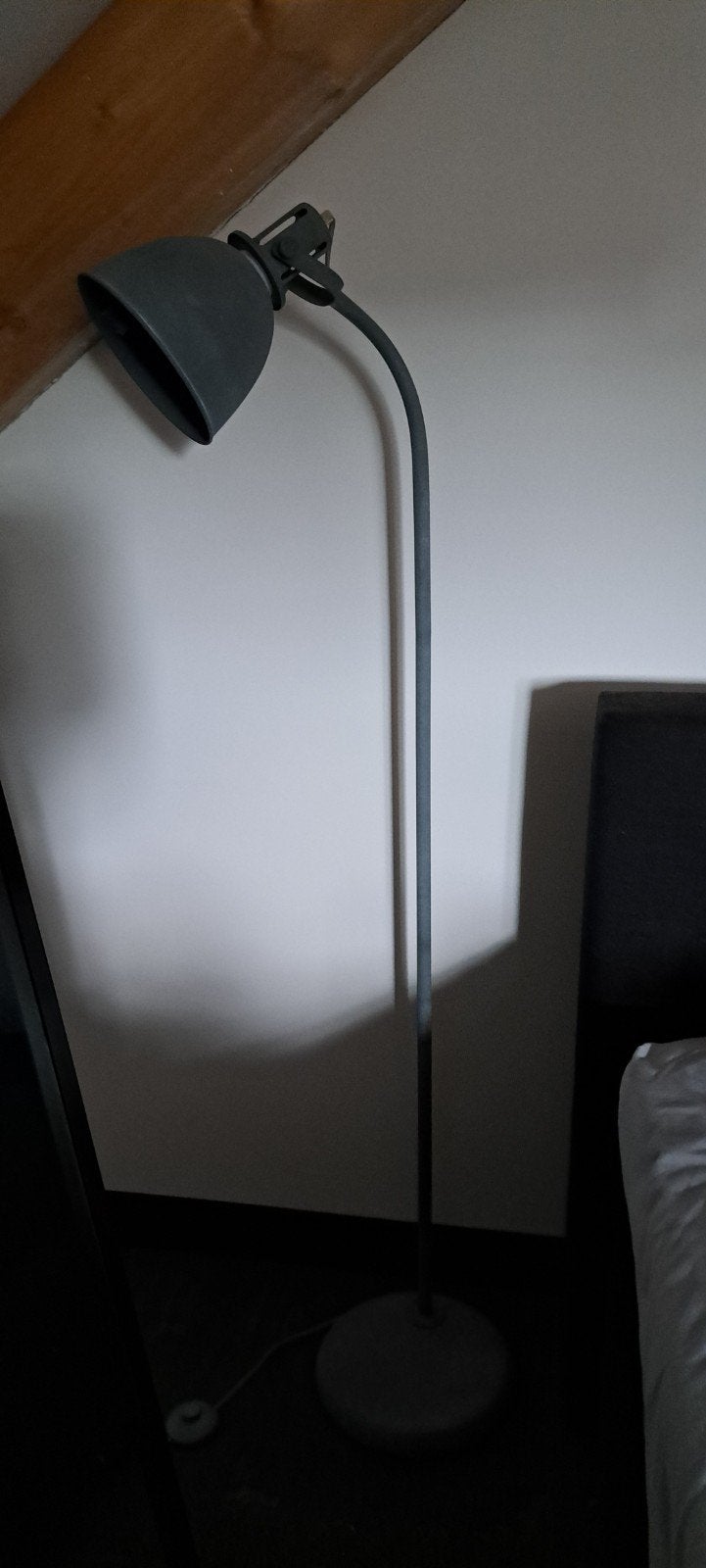 Moderne vloerlamp met verstelbare kap, Ophalen of Verzenden