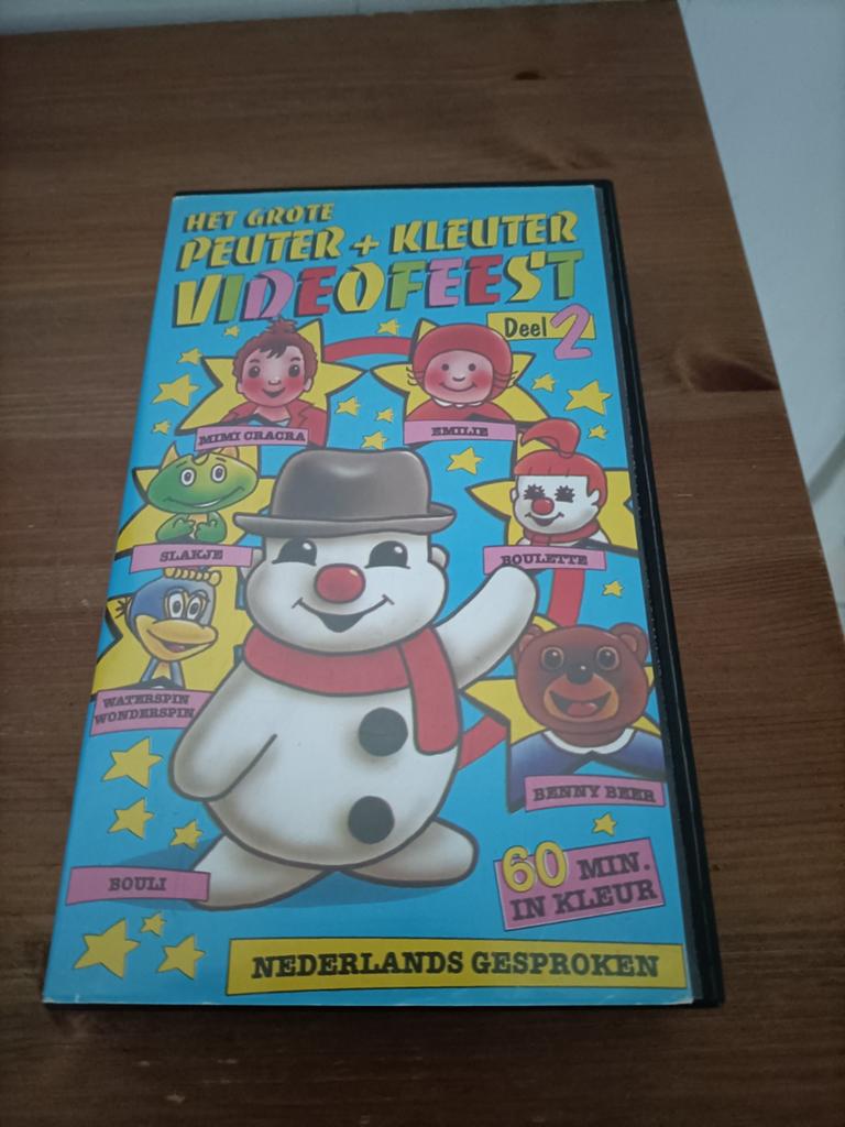 Het Grote Peuter + Kleuter Videofeest Deel 2 vhs, Cd's en Dvd's, VHS | Kinderen en Jeugd, Ophalen of Verzenden
