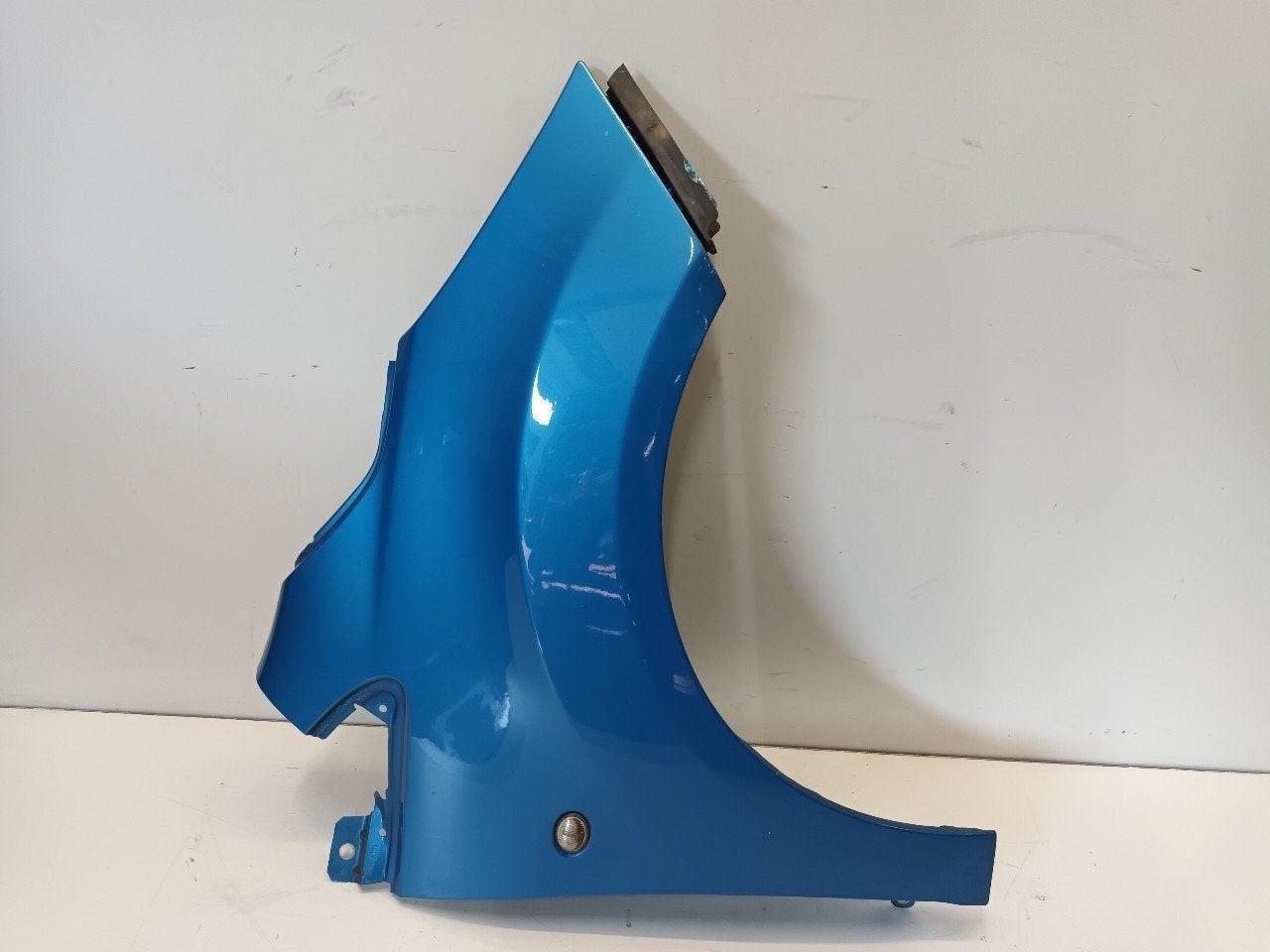 Voorscherm rechts Ford Ka, Onderdelen@venauto.nl, Van der Ven Autorecycling B.V., Gebruikt, Ettenseweg 76, 4706 PB Roosendaal, The Netherlands