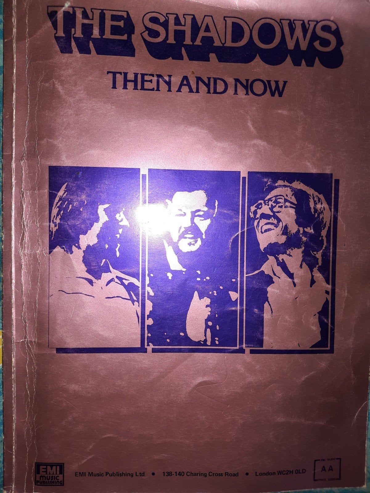 Piano, gitaar-The SHADOWS-Then and Now (ook met foto's), Gebruikt, Gitaar, Ophalen of Verzenden, Artiest of Componist