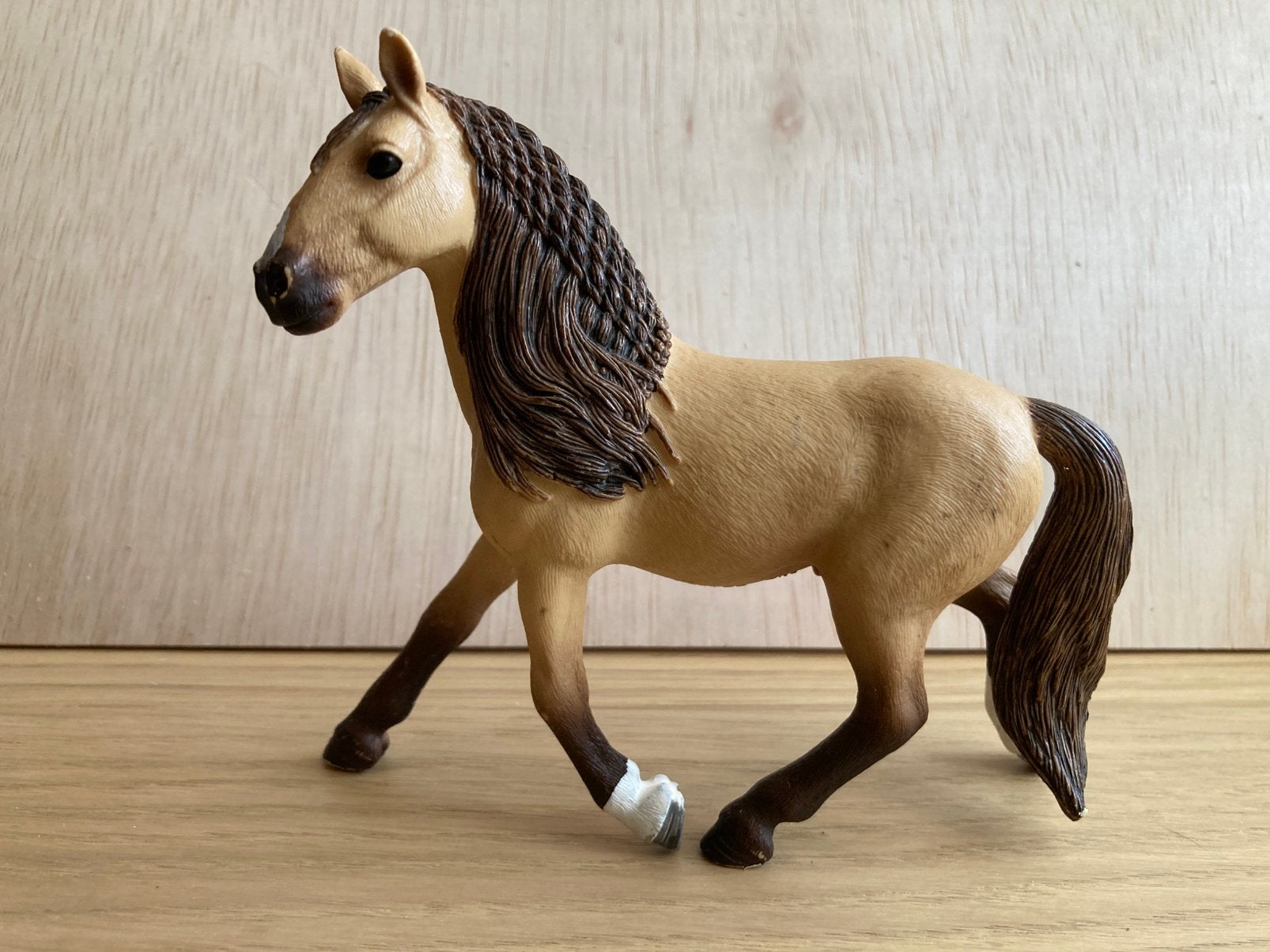 Schleich 2019 Quarter Horse Hengst uit set 42466, Ophalen of Verzenden, Gebruikt, Paard, Beeldje of Figuurtje