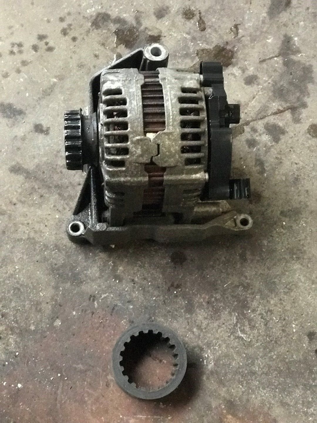 Volkswagen T5 2.5 dynamo, Gebruikt, -, Volkswagen, -