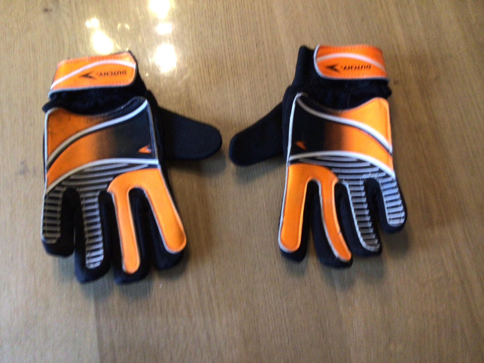 Mooie keepershandschoenen - Oranje/Zwart, Ophalen of Verzenden, Gebruikt, Handschoenen